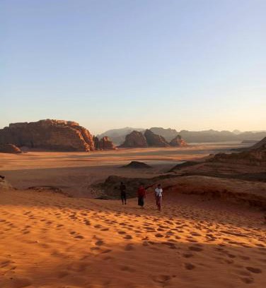Wadi Rum Apartment | Discover Bedouin Experiences with Hot Tub & Pet-Friendly Stays