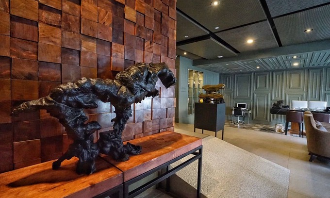 Taman Jubilee Hotel | Welcoming Bedrock Hotel: Rated 9.8 with Great Amenities