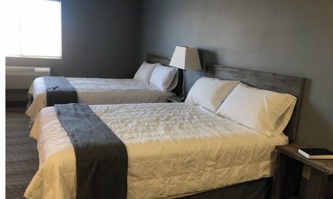Spirit Lake House | Pet-Friendly Beds -N- Sheds Unit #3 with Perfect 10 Rating