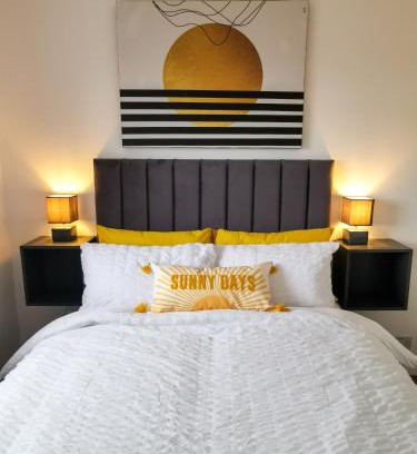 Merthyr Tydfil House | Bee At Home: Guest Rated 9.1 for Your Perfect Stay