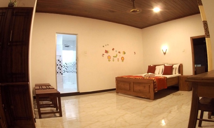 Dickwella House | Experience Sri Lankan Culture at Bee Line Hotel