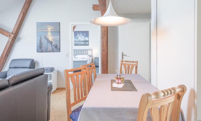 Sonke-Nissen-Koog Apartment | Discover Beens Hallig: Family-Friendly Retreat with Kitchen