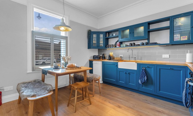 Biggar House | Experience Beeswing: A Victorian Gem with Family Amenities