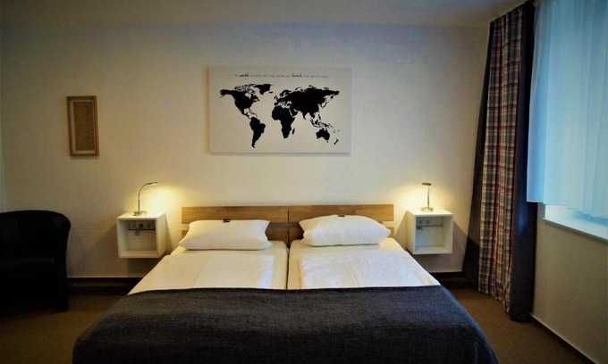 Konigslutter am Elm Hotel | Discover Bei Meier’s Zum Weißen Roß: Pet-Friendly Retreat