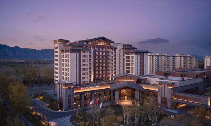 Yanqing Hotel | Discover Beijing Marriott Hotel Yanqing - 5-Star Comfort & Views