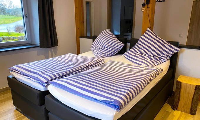 Brucktal Apartment | Family-Friendly Stay at Beim Hooch "Traud" - Rated 9/10