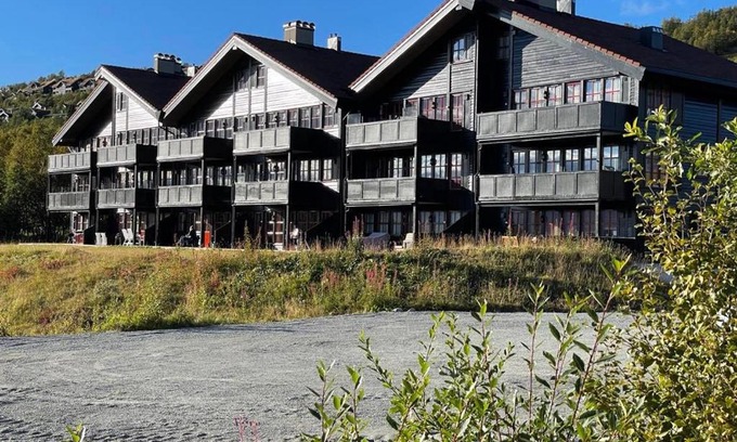 Beitostolen Apartment | Discover Beitotind: Central Getaway at Beitostølen