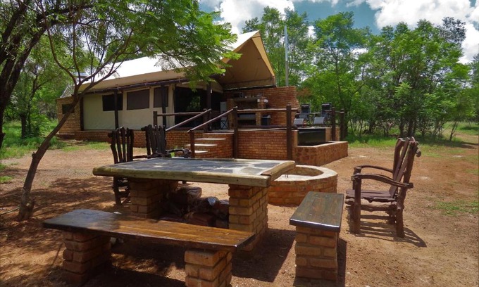 Hammanskraal Other | Explore Beka Idube Bushveld Retreat with Pool and Hot Tub