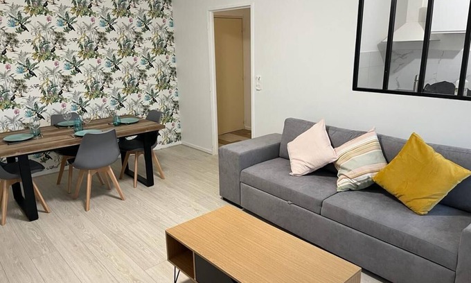 Patrotte Metz-Nord Apartment | Convenient Bel Appart Le Rousseau in Metz with Free Wifi