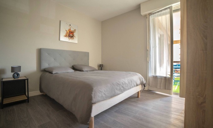 Sarlat-la-Caneda Apartment | Bright Apartment Just 10 Minutes from Sarlat's Historic Center