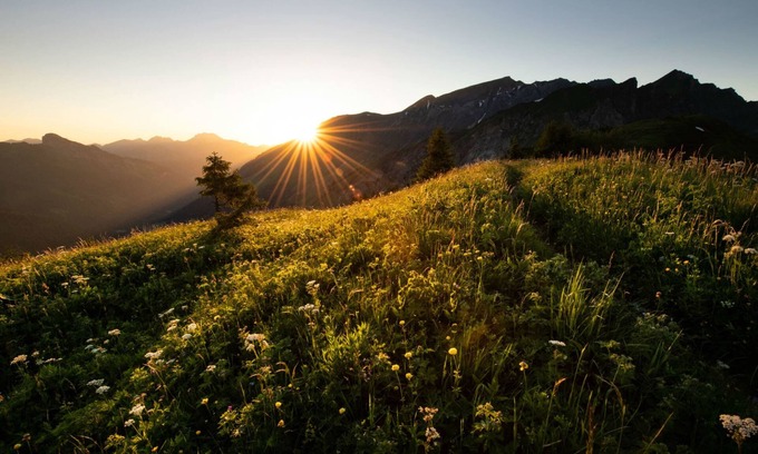 Champery House | Cozy Apartment in the Heart of Champéry with Gorgeous Views