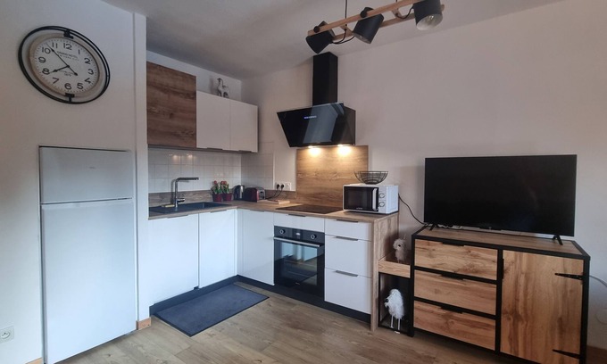 Samoens Apartment | Inviting Apartment with Pool & Spa at Le Grand Tétras
