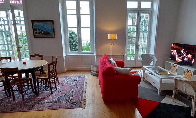 Quimper Apartment | Cozy Apartment in Quimper with Garden & Ocean View