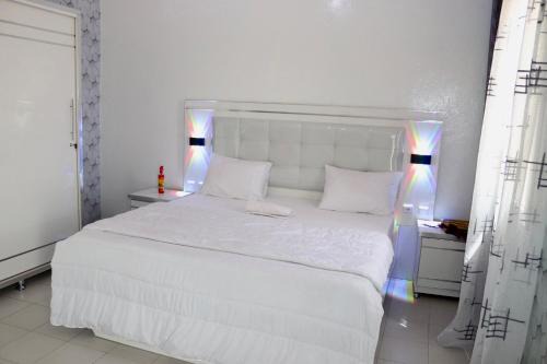 Thies Apartment | Ideal F2 Apartment in Thies - Pet and Child Friendly