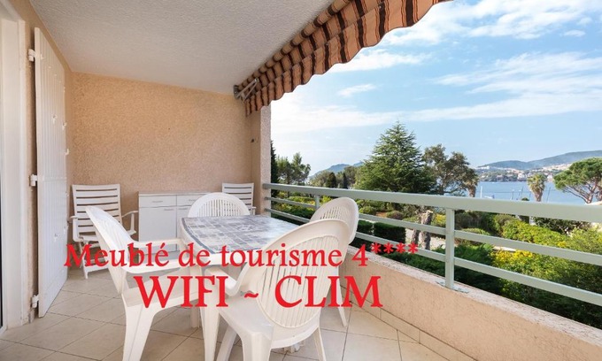 Agay Apartment | Seaside Escape: Guest Rated 9/10 with Pool & Family Friendly