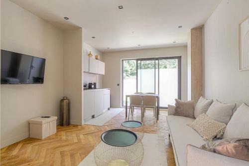 Ecully Apartment | Bel appartement lumineux, deux pièces, Ecully