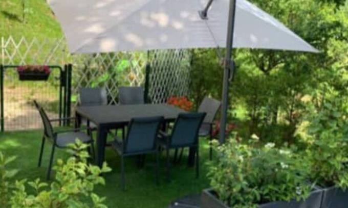 Vailly Apartment | Exceptional Bel Appartement Vailly with Ocean View & Pet-Friendly