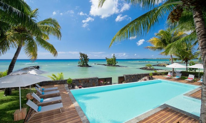 Pointe aux Biches Apartment | Discover Bel Azur Beachfront Suites with Ocean Views