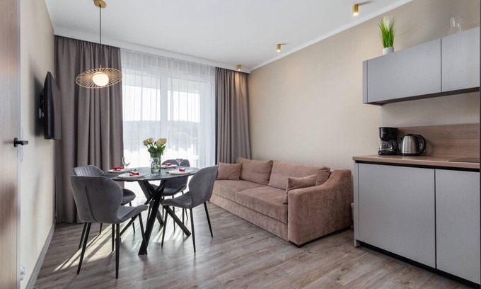 Miedzyzdroje Apartment | Bel Mare 407: Oceanfront Escape with Balcony & Pet Friendly