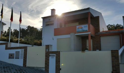 Caldas de Sao Jorge House | Explore Affordable Guest Houses in Beautiful Portugal