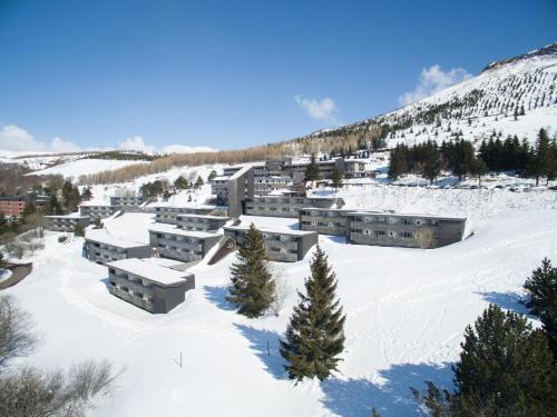 Besse-et-Saint-Anastaise Hotel | Explore Belambra Clubs Superbesse - Le Chambourguet Stay