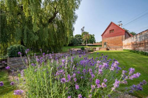 Sudbury House | Belchamp Hall Hayloft