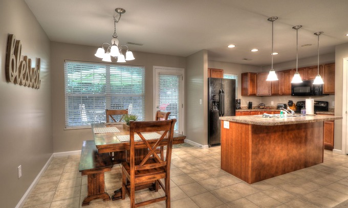Pigeon Forge Cottage | Conveniently Located Near Pigeon Forge with Great Amenities!