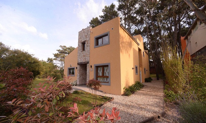 Mar de Las Pampas Apartment | Relax at Casa Bella Alegría with Oceanfront Spa & Views