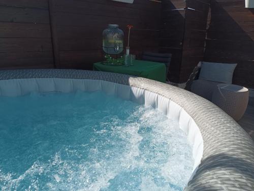 Materdei Bed & Breakfast | Inviting Bella Mbriana: Family-Friendly with Hot Tub Oasis