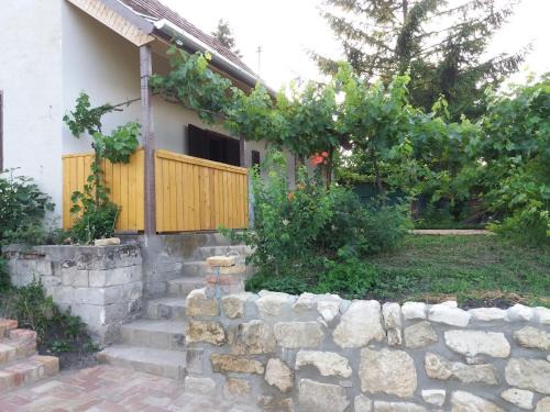 Etyek House | Pet-Friendly Retreat at Bella Vendégház with Great Reviews
