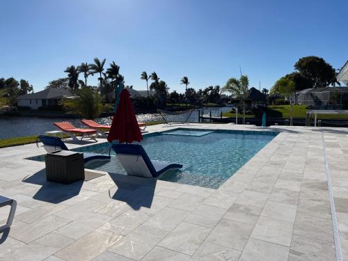 Caloosahatchee House | Unforgettable Bella Vista on the Gulf with Oceanfront Views
