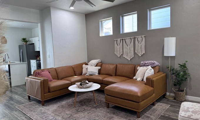 Nampa House | Discover The Bella: Trendy Nampa Home with BBQ & Pets Welcome