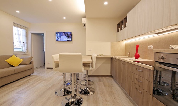 Bellagio Apartment | Stylish Bellagio Apartment with Lake Views & Pool Access