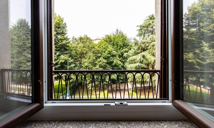 Chiesa Rossa Apartment | Family-Friendly Bellarmino 21 in Milano with Breakfast