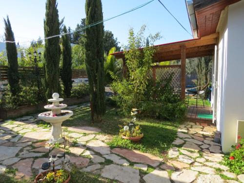 Kfar Bin-Nun Ski Chalet | Relaxing BellaTroun Chalet: Spa, Hot Tub & Family Friendly