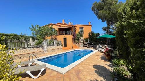 Begur House | Experience Bellavista: Oceanfront Haven with 9.7 Rating