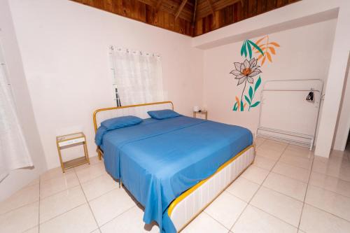Stewart Town House | Stunning Belle Air Seaview with Pool & Family-Friendly Vibes