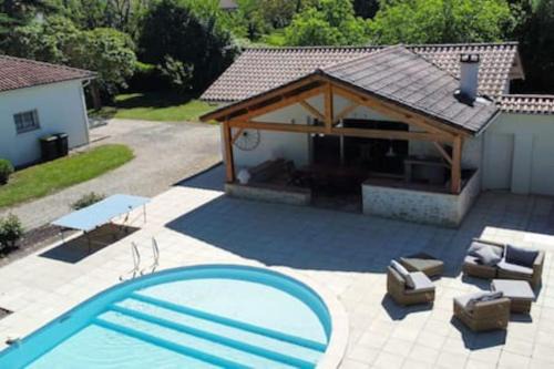 Brax Villa | Belle dépendance avec piscine