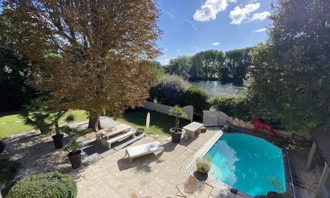 Carrieres-sur-Seine Villa | Relaxing Retreat with Pool and Seine Views near Paris