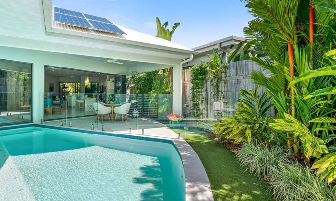 Palm Cove House | Discover Belle Escapes - Poolside Retreat at Cascade Palm Cove