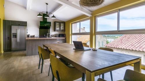 Peyriac-de-Mer House | Charming Village Home by the Water with Private Beach Access