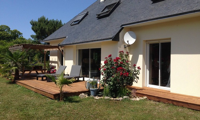 Pont-l'Abbe House | Tranquil Beachside Retreat in Finistère, Brittany