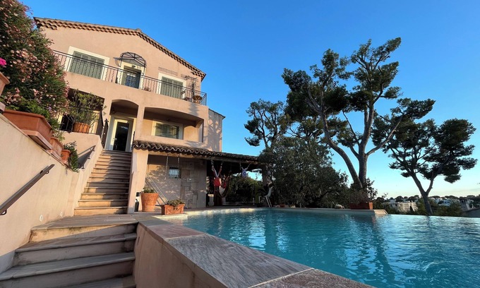 Carry-le-Rouet House | Idyllic Villa Overlooking the Port Amidst Lush Greens