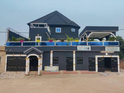 Lome Resort | Family-Friendly Belle Villa with Perfect 10 Review Score