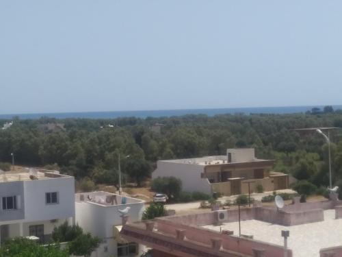 Tazerka Apartment | Inviting Belle Vue de Mer with Hot Tub & Family Fun