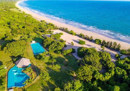 Nilaveli Resort | Beautiful Bellevue Beach Retreat with Ocean View Amenities