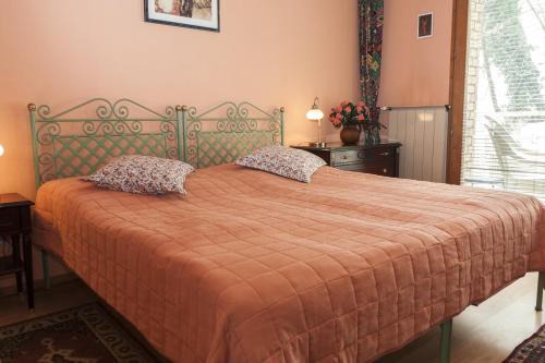 Castle Hill Bed & Breakfast | Pet-Friendly Bellevue Budapest B&B with High Guest Ratings