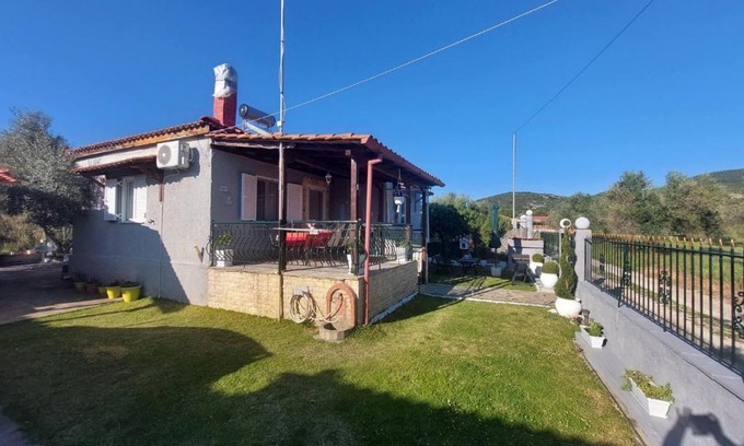 Toroni House | Oceanfront Escape at Bellissimo House - Guest Rated 9.8