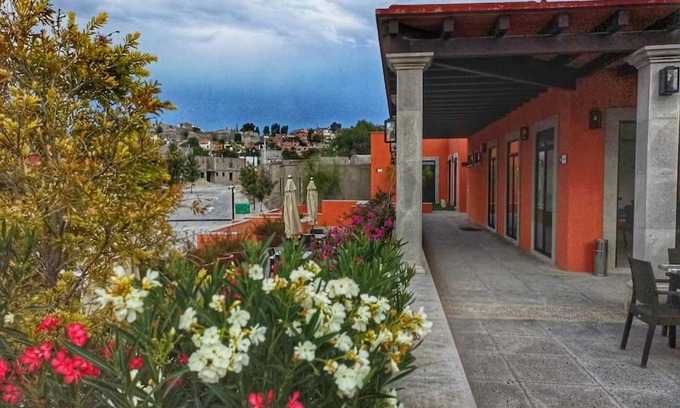 San Miguel de Allende Apartment | Beautiful Apartment with Pool, Rated 10/10 by Guests