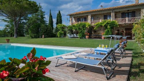 Castellina in Chianti Villa | Discover Family-Friendly Comfort at Bellosguardo 8